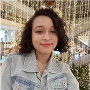 Niñera Part Time, estudiante de Universidad